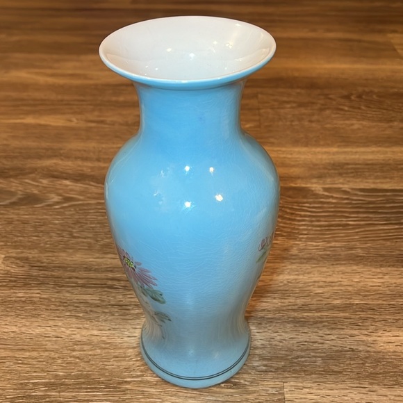 11.5” Vintage Asian oriental style blue Handpainted floral large porcelain vase - Picture 4 of 10